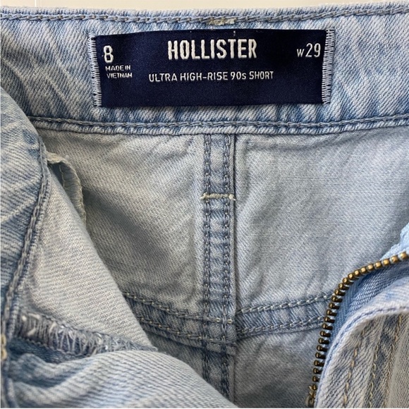 Hollister Women’s Denim Shorts - Picture 3 of 3